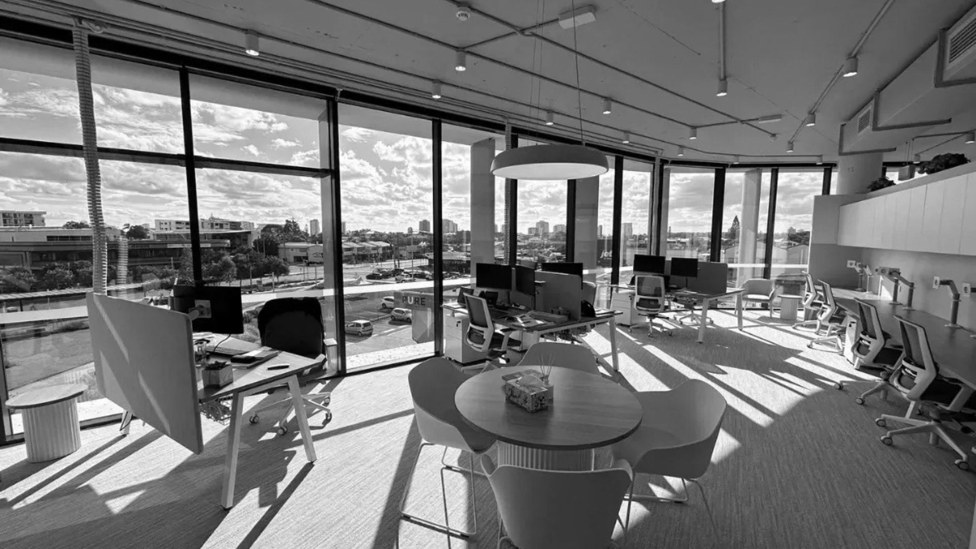 The Cabinet Hub commercial cabinet hardware and fittings sourcing case study